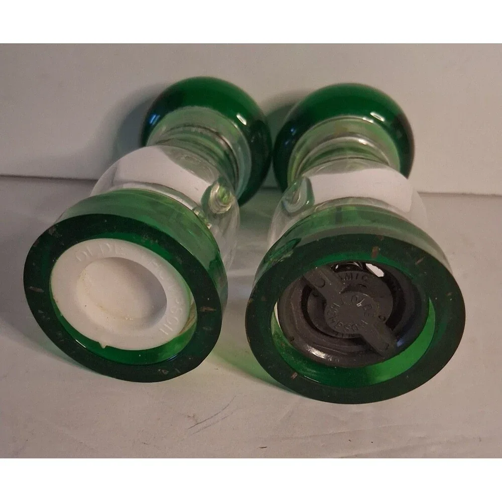 Vintage Olde Thompson Salt and Pepper 6 in Green Top and Bottom Lucite